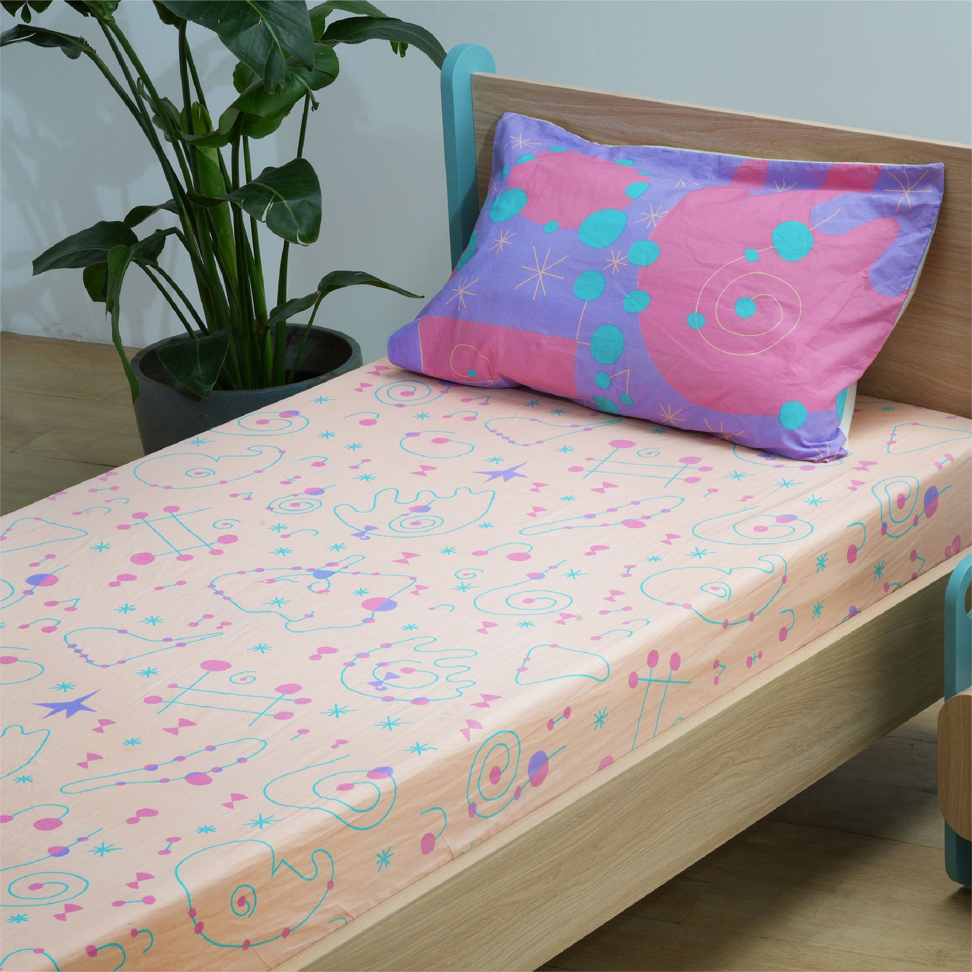 media_gallary Miro's Magic Single Bedsheet 2